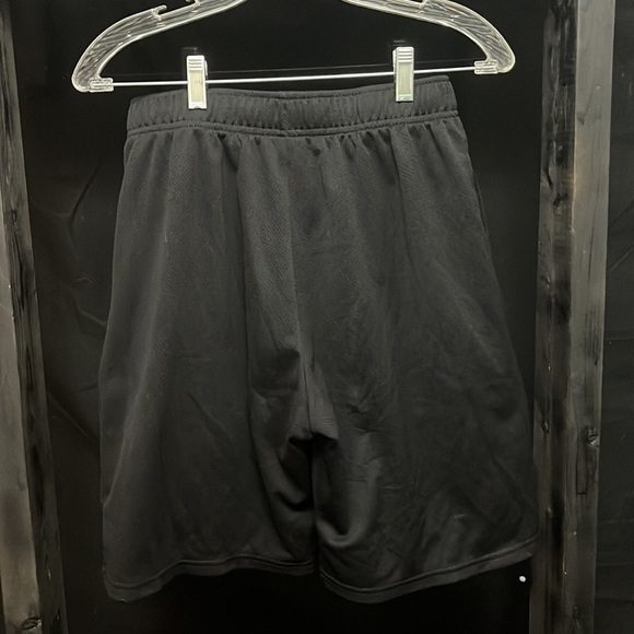 OLD Navy- black long athletic shorts - Picture 4 of 5